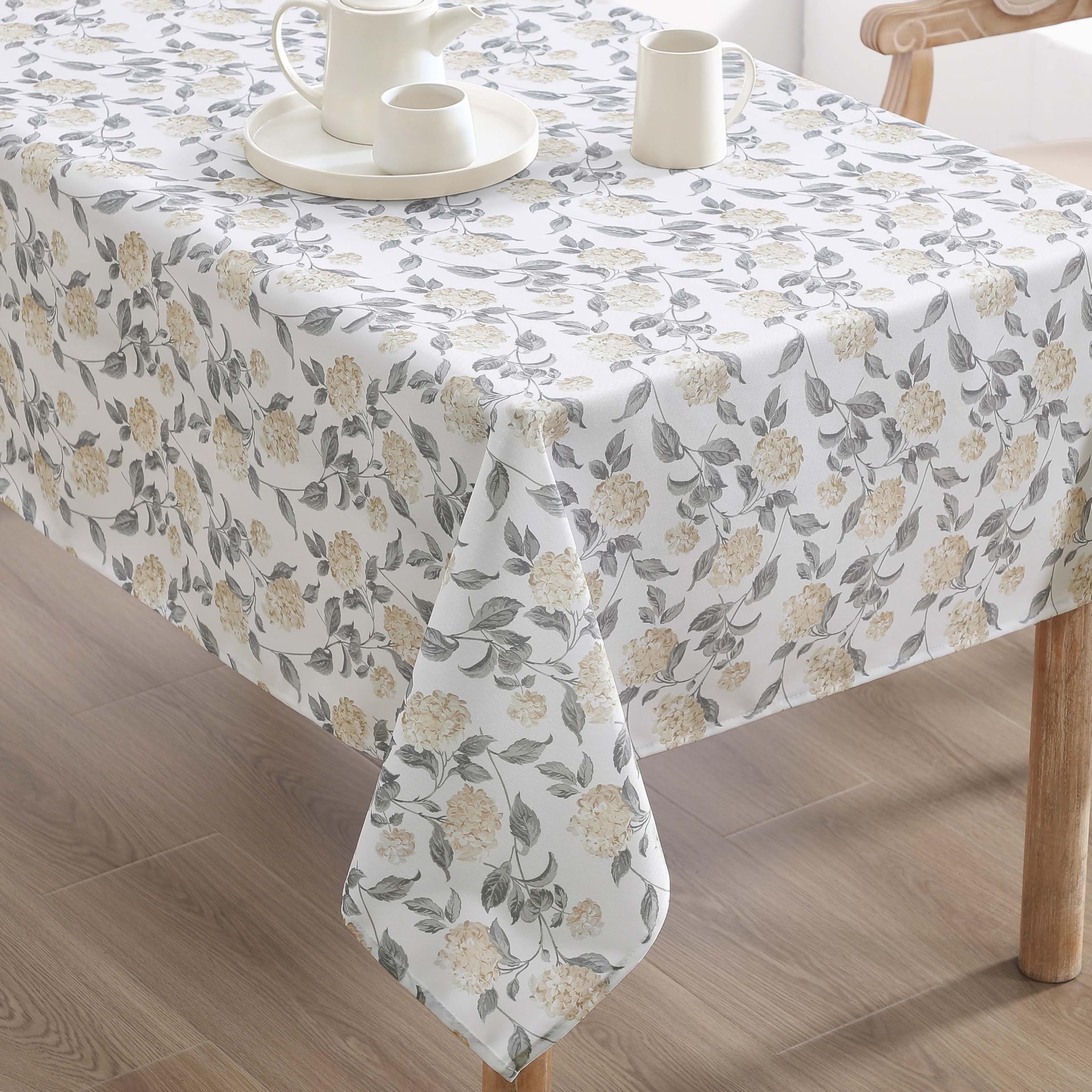 Amazon.com: Laura Ashley Decorative Tablecloth, Wrinkle and Stain